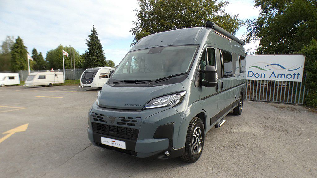 New AUTO-TRAIL EXPEDITION 67 2027 Motorhome