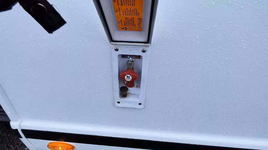 12935 8 0 122392