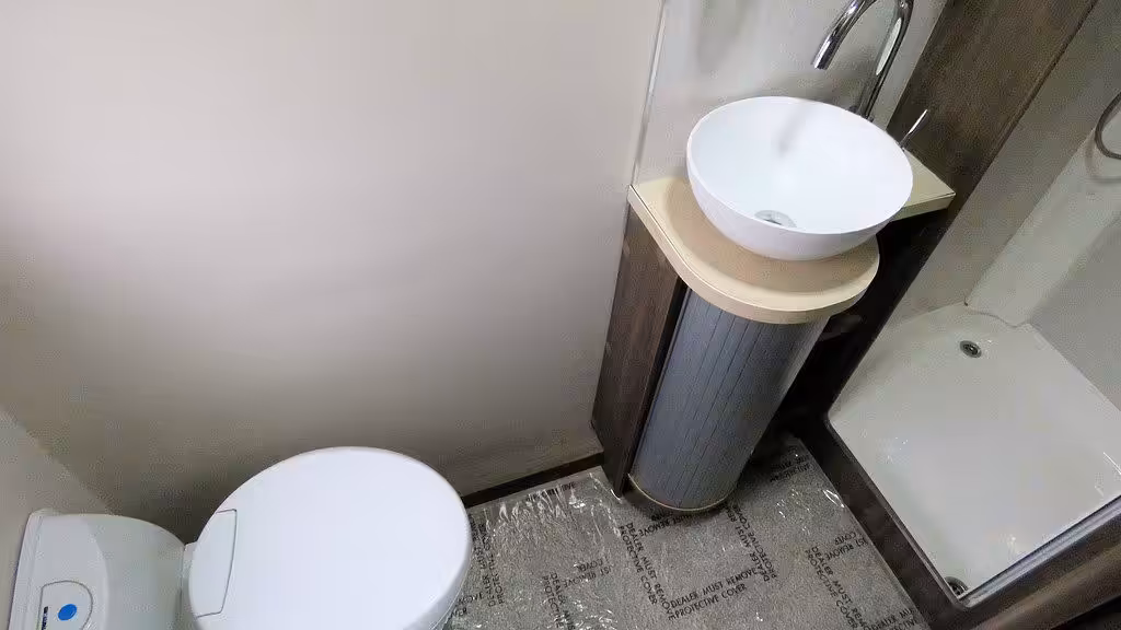 13834 6 0 136955