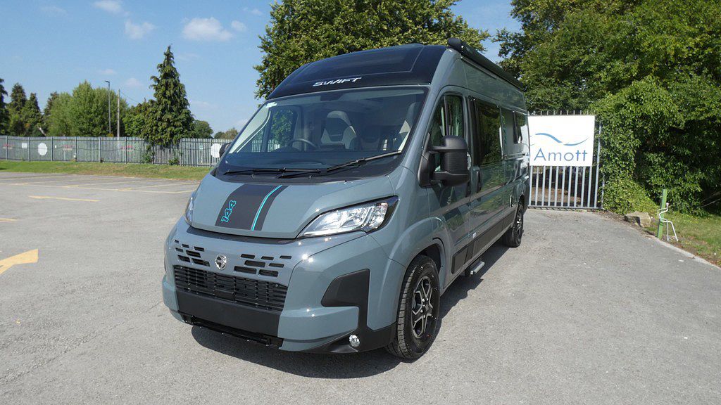 New SWIFT CARRERA 144 2025 Motorhome
