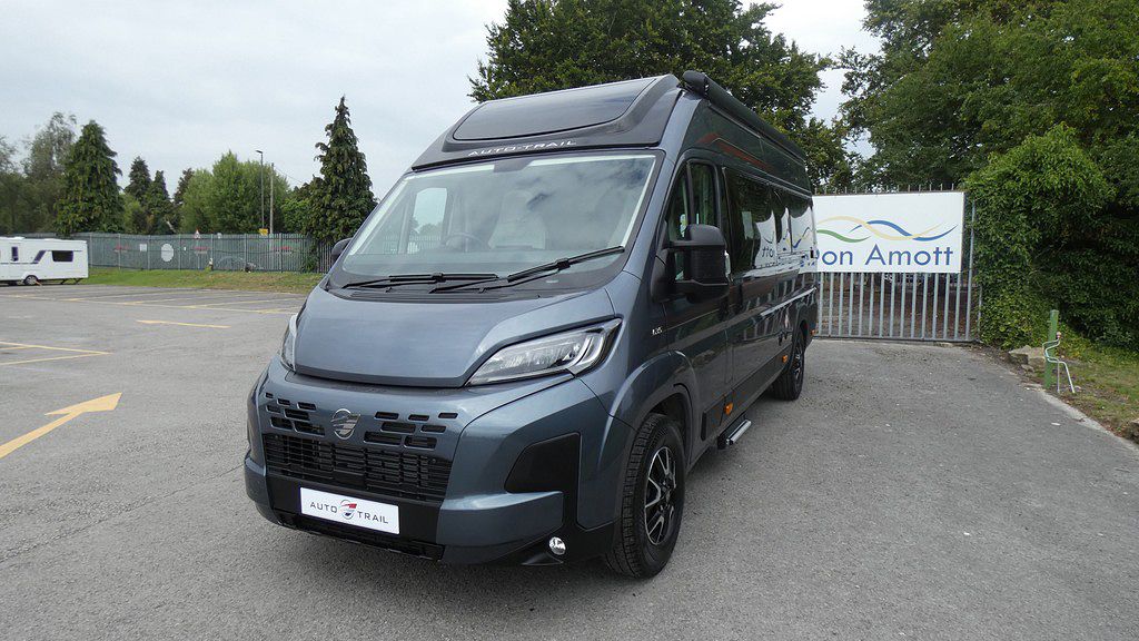 New AUTO-TRAIL V-LINE SPORT 635 2025 Motorhome