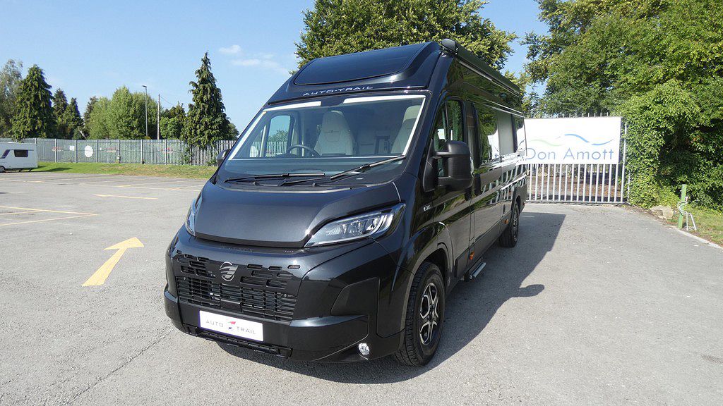 New AUTO-TRAIL V-LINE SE 636 2025 Motorhome
