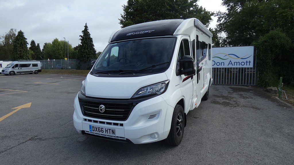 Used SWIFT RIO 340 2016 Motorhome