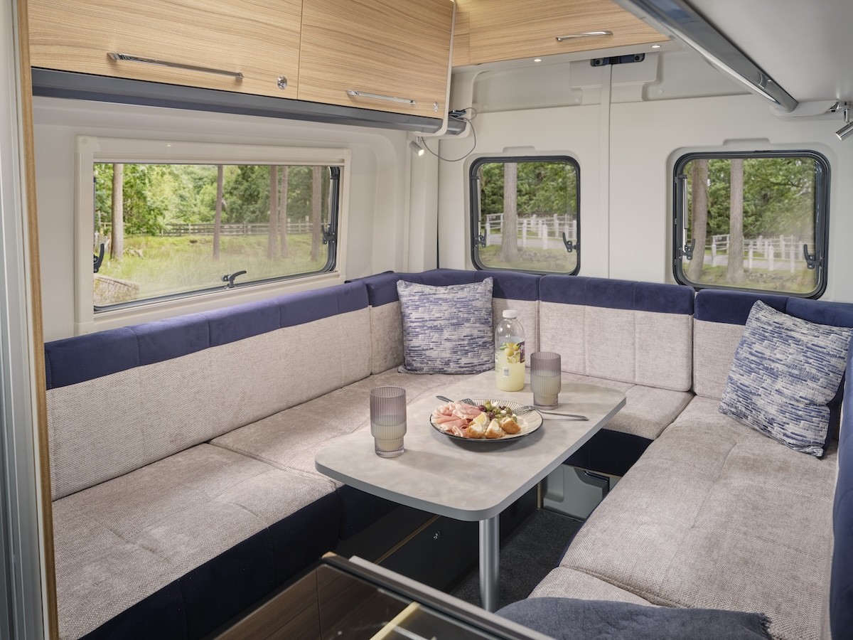 Endeavour Interior 2 1