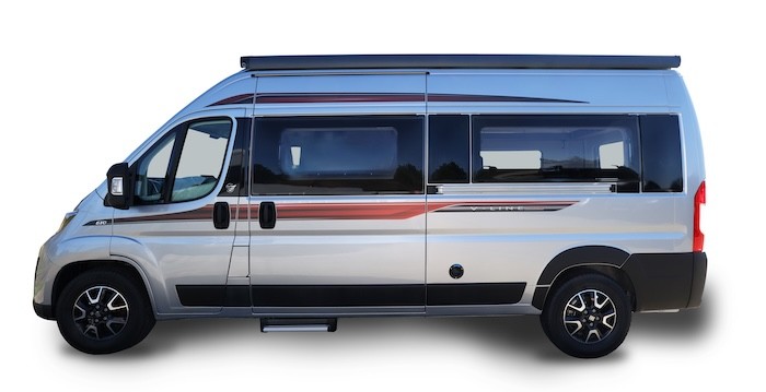 V Line Sport Exterior