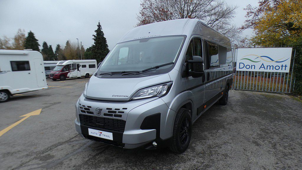 New AUTO-TRAIL EXPEDITION 68 XL 2026 Motorhome