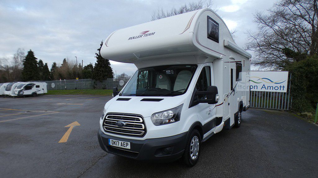 Used ROLLER TEAM ZEFIRO 690 2017 Motorhome