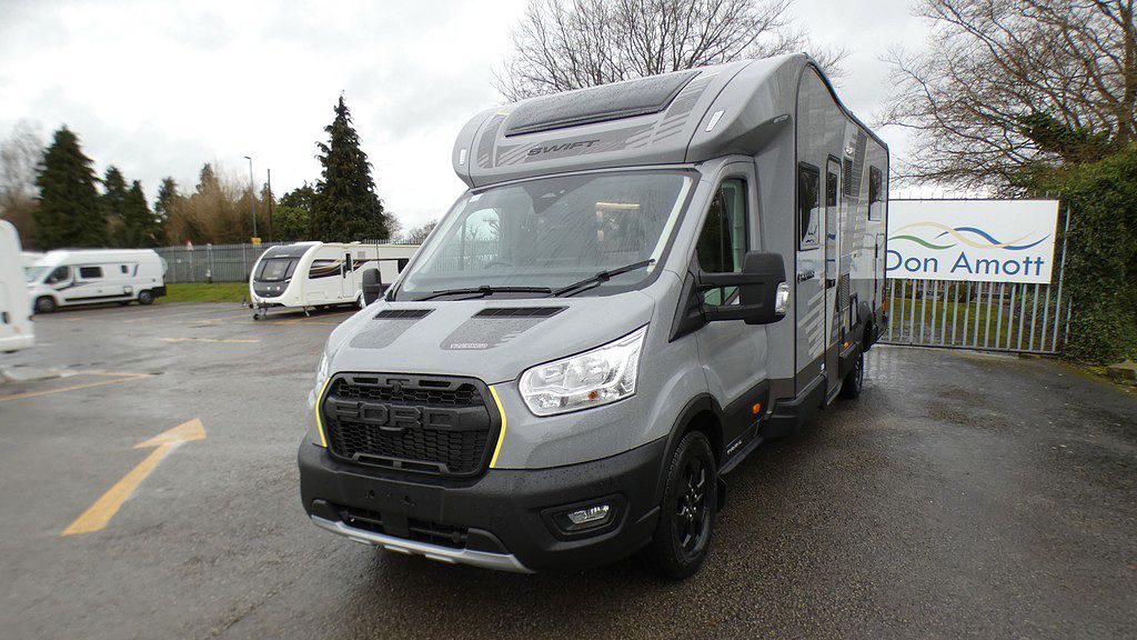 New SWIFT TREKKER 594 2026 Motorhome