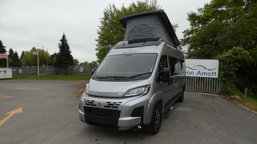 New SWIFT CARRERA 244 2026 Motorhome