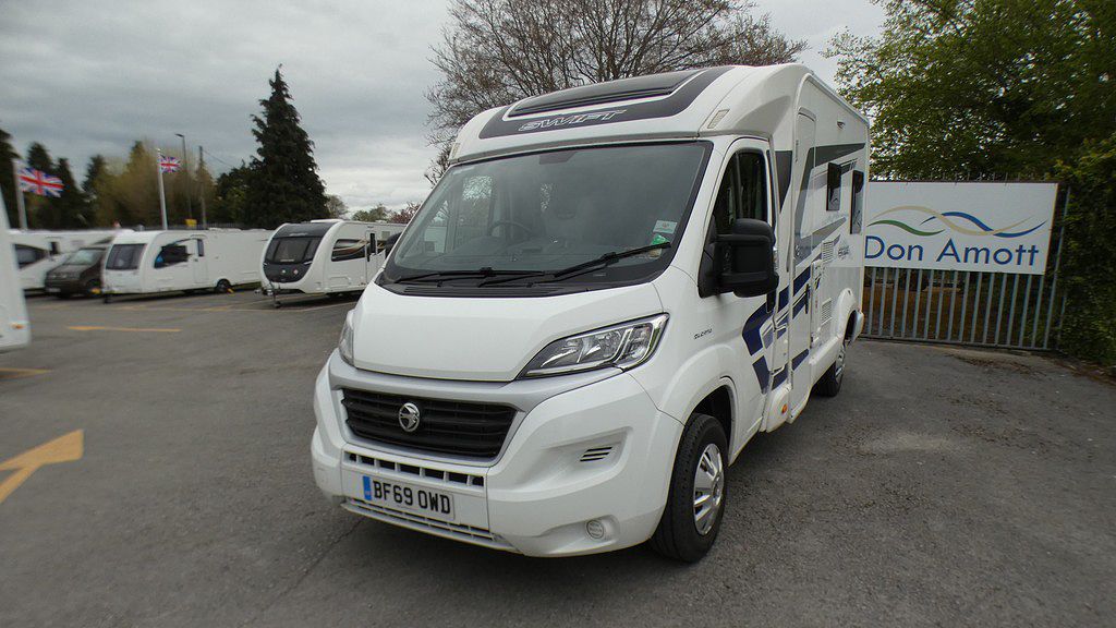 Used SWIFT ESCAPE COMPACT C402 2019 Motorhome