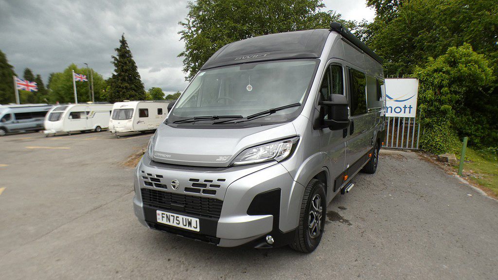 New SWIFT CARRERA 132 2026 Motorhome