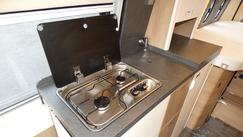 15039 4 0 159757