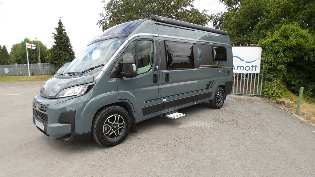Used SWIFT CARRERA 122 2025 Motorhome