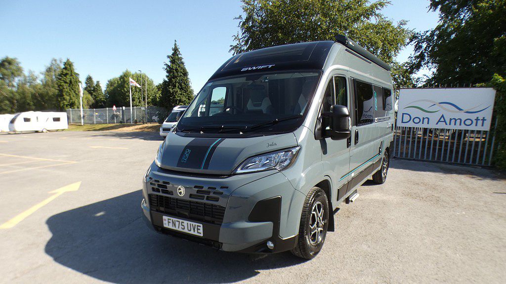 Used SWIFT CARRERA 122 2025 Motorhome