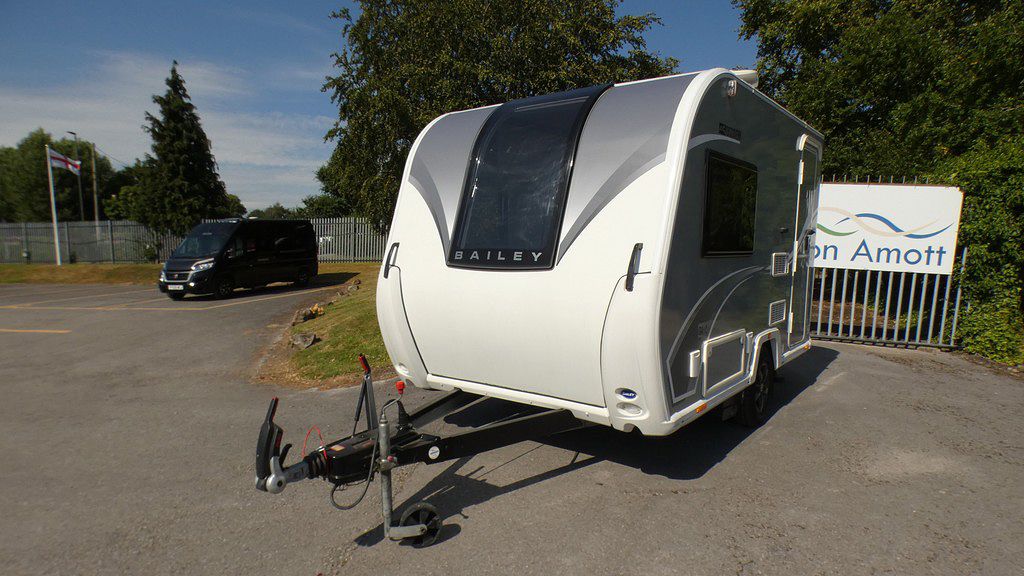 Used BAILEY DISCOVERY D4-2 2021 Caravan