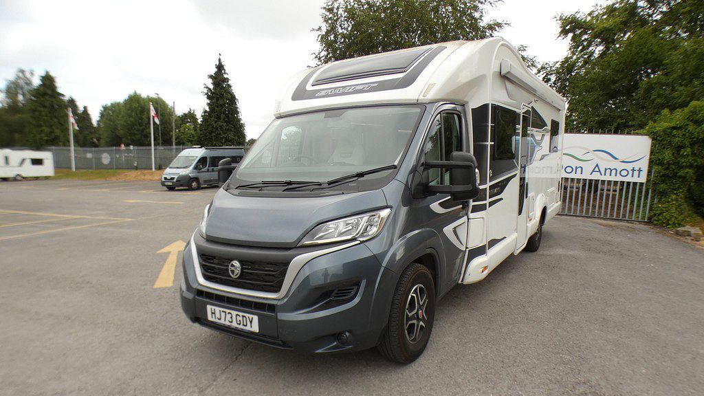 Used SWIFT ESCAPE 674 2024 Motorhome